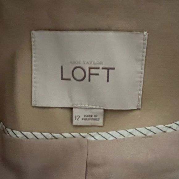 Ann Taylor Blazer - Picture 2 of 3